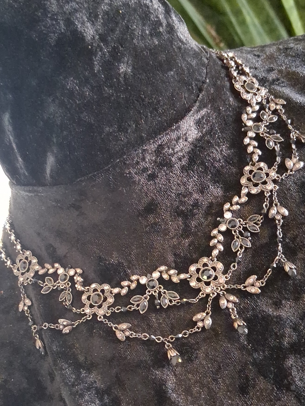 1928 Floral Crystal Necklace - Silver and Black Accents